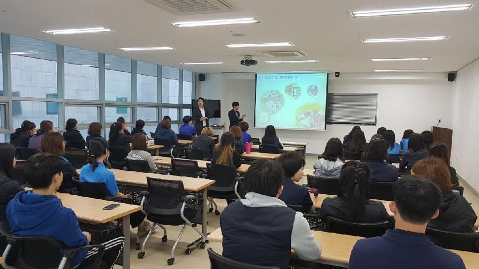 엠비컨설팅 이미지